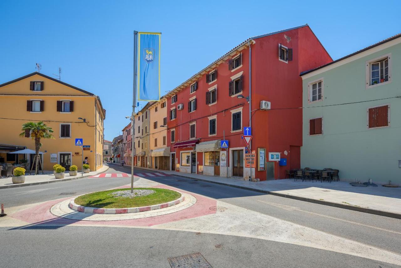 Apartments Dante Umag Kültér fotó