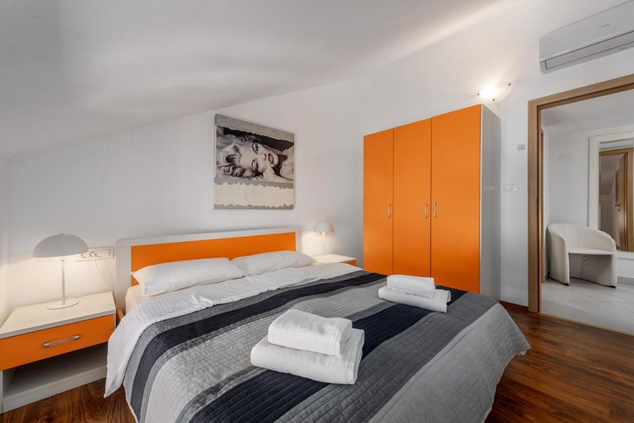 Apartments Dante Umag Kültér fotó